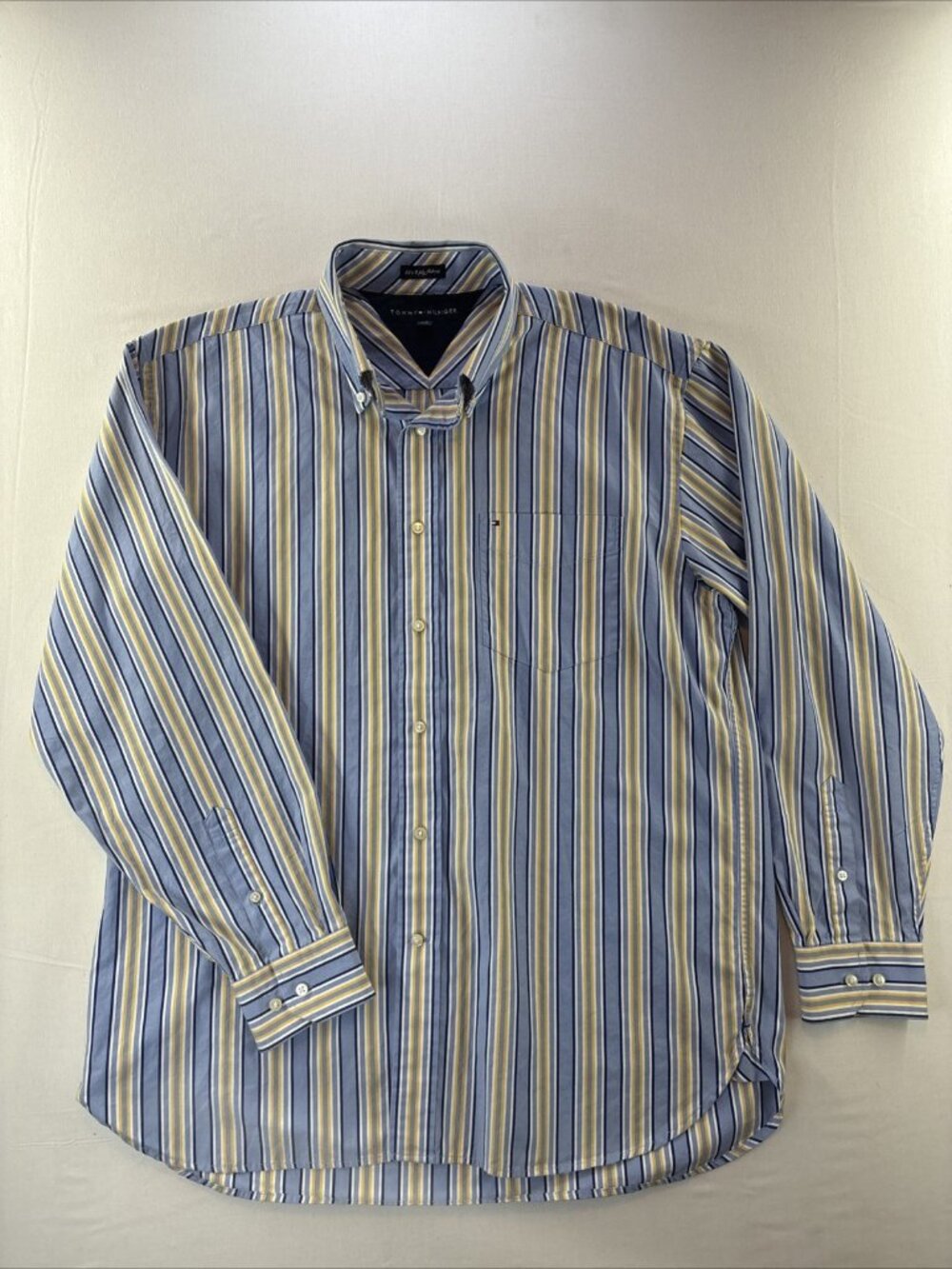 Tommy Hilfiger Classic‎ Fit 80's 2 Ply button up Dress Shirt Men's Size Large